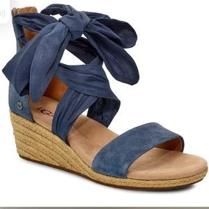 UGG Trina Espadrilles sandals blue 9 1/2 leather